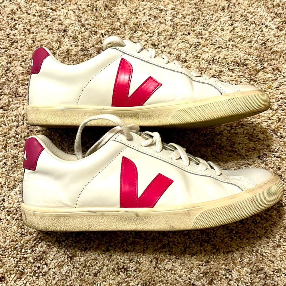 Veja sneakers
